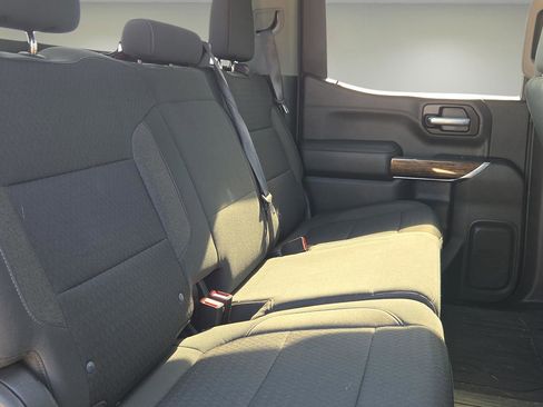 Used 2021 GMC Sierra 1500 SLE image 18