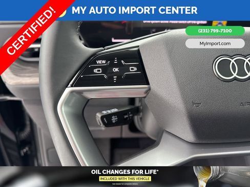 Used 2025 Audi Q5 Premium w/ Convenience Package image 15