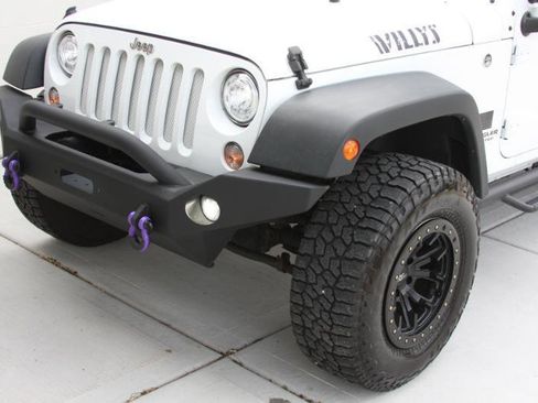 Used 2017 Jeep Wrangler Unlimited Sport w/ Quick Order Package 23S AWD/4WD image 16