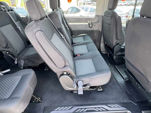 Used 2023 Ford Transit 350 XLT RWD image 19
