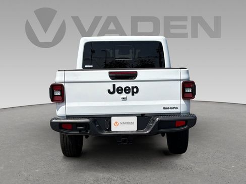 New 2026 Jeep Gladiator Sport image 19