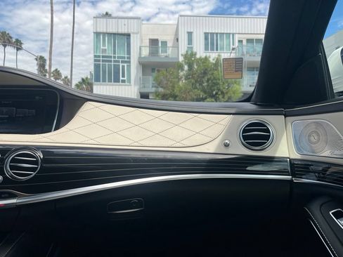 Used 2016 Mercedes-Benz S 550 4MATIC Sedan image 21