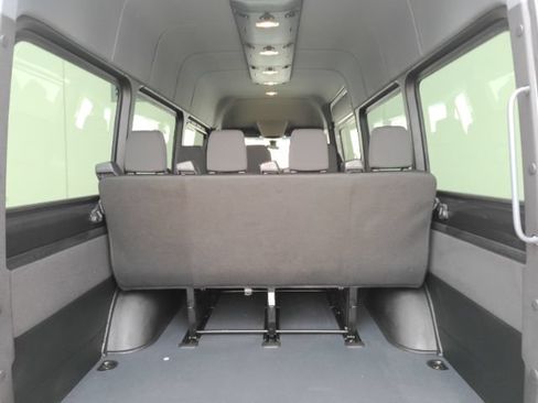 Used 2026 Mercedes-Benz Sprinter 2500 image 10
