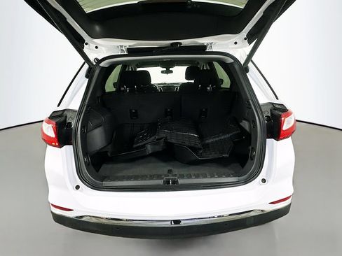 Used 2018 Chevrolet Equinox LT FWD image 27