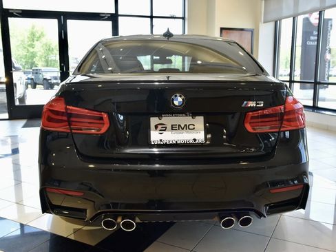 Used 2018 BMW M3 RWD image 5