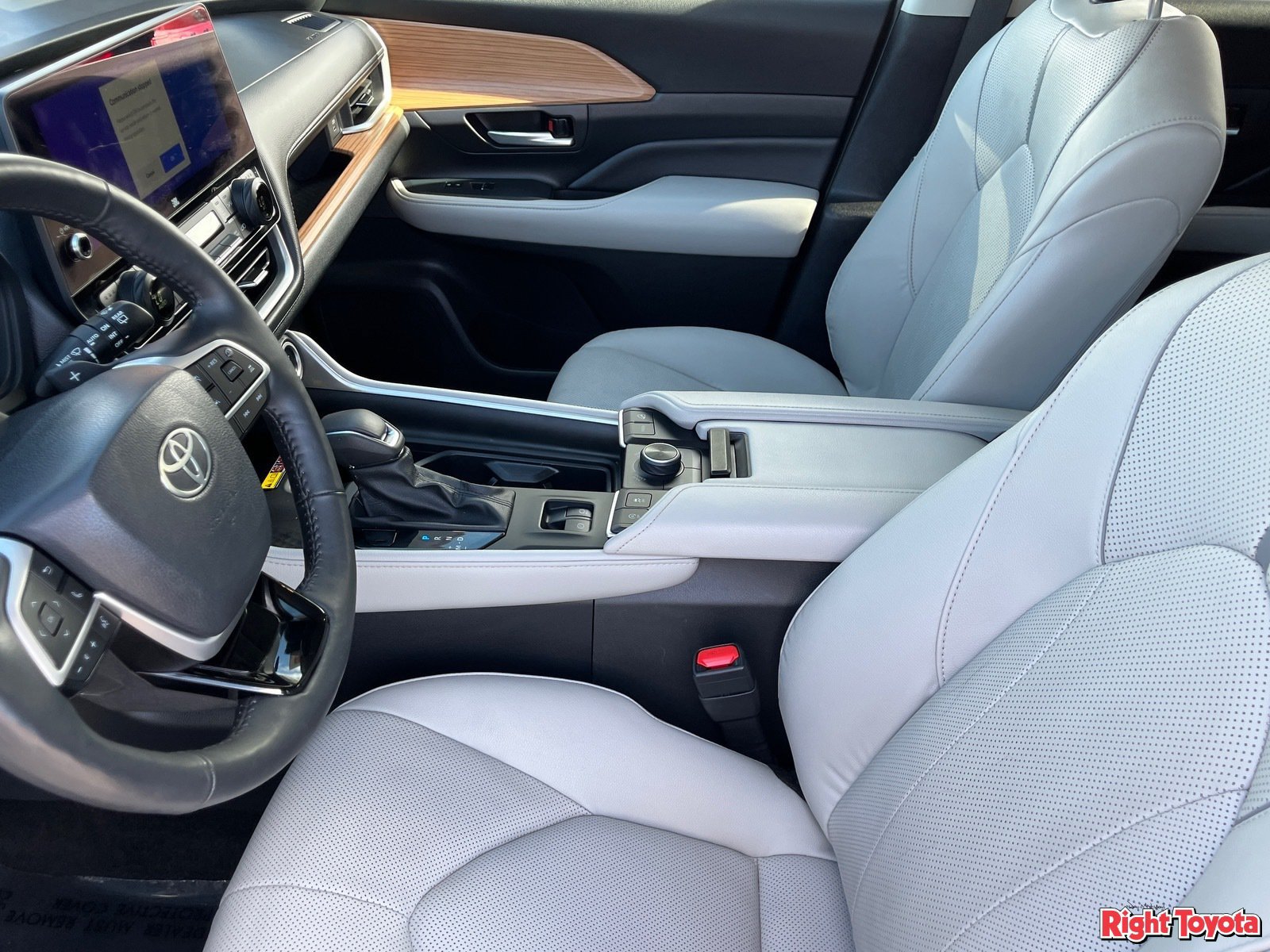 Certified 2025 Toyota Grand Highlander AWD image 21