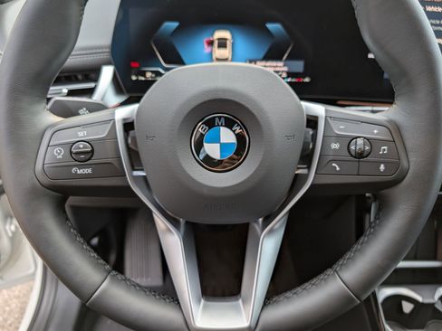 Used 2025 BMW X1 xDrive28i w/ Premium Package AWD/4WD image 15