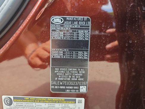 Certified 2025 Land Rover Defender 110 Sedona Red Edition AWD/4WD image 38