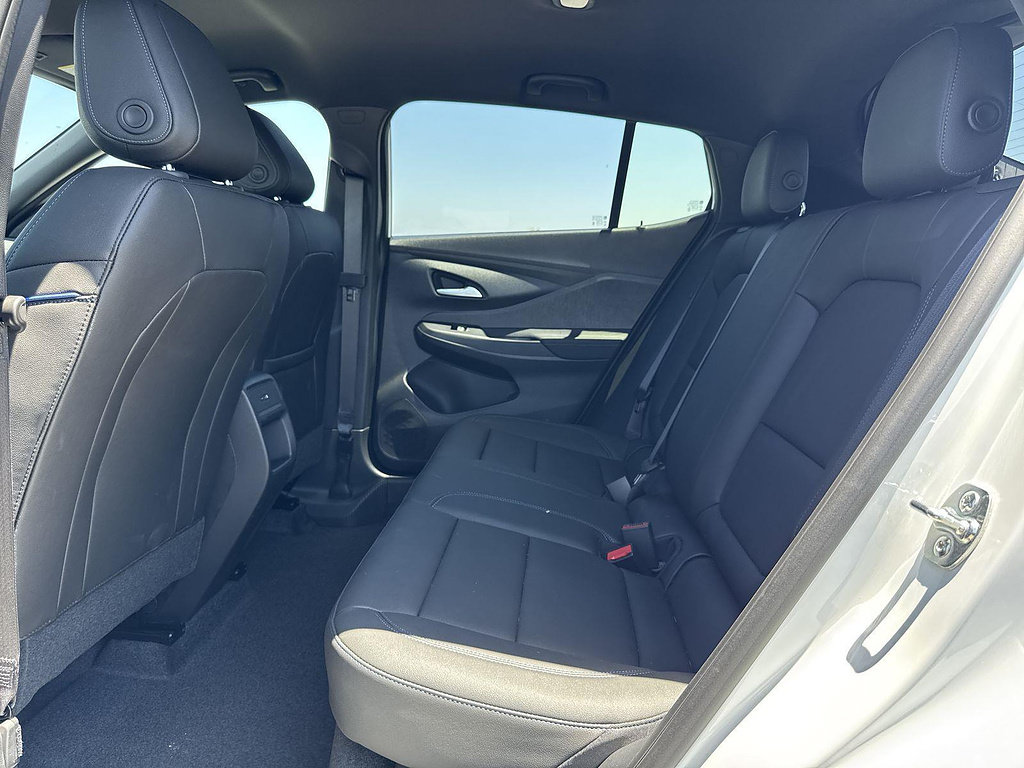 New 2026 Buick Envista Sport Touring FWD image 24
