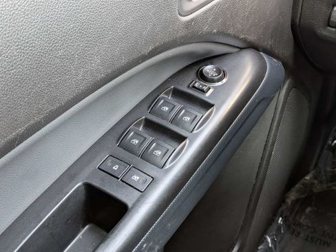 Used 2016 Chevrolet Colorado Z71 RWD image 18