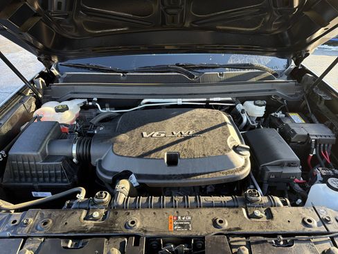 Used 2022 Chevrolet Colorado Z71 image 10