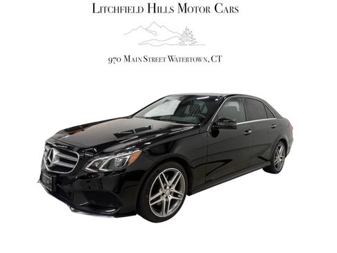 Used 2016 Mercedes-Benz E 400 4MATIC Sedan image 1