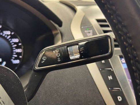 Used 2020 Lincoln MKZ Reserve w/ Luxury Package FWD image 23