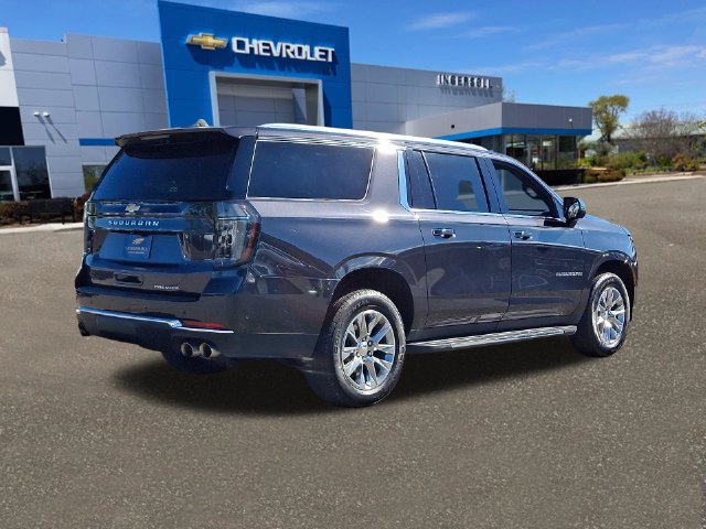 Used 2025 Chevrolet Suburban Premier AWD/4WD image 25