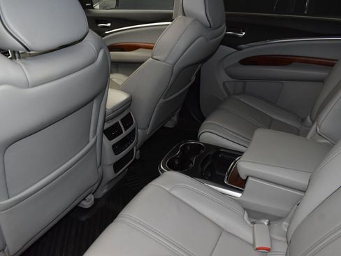 Used 2017 Acura MDX SH-AWD w/ Advance Package image 15