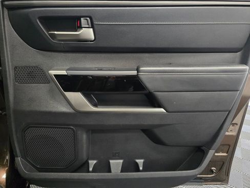 Used 2022 Toyota Tundra Limited image 21