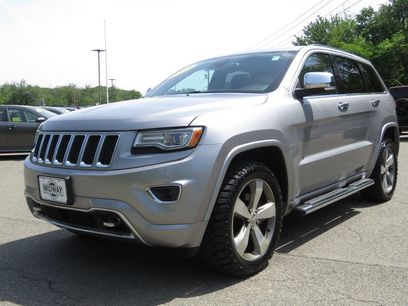 Used 2014 Jeep Grand Cherokee Overland w/ Advanced Technology Group