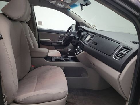 Used 2020 Kia Sedona LX FWD image 21