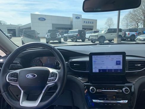 Certified 2023 Ford Explorer Limited image 26