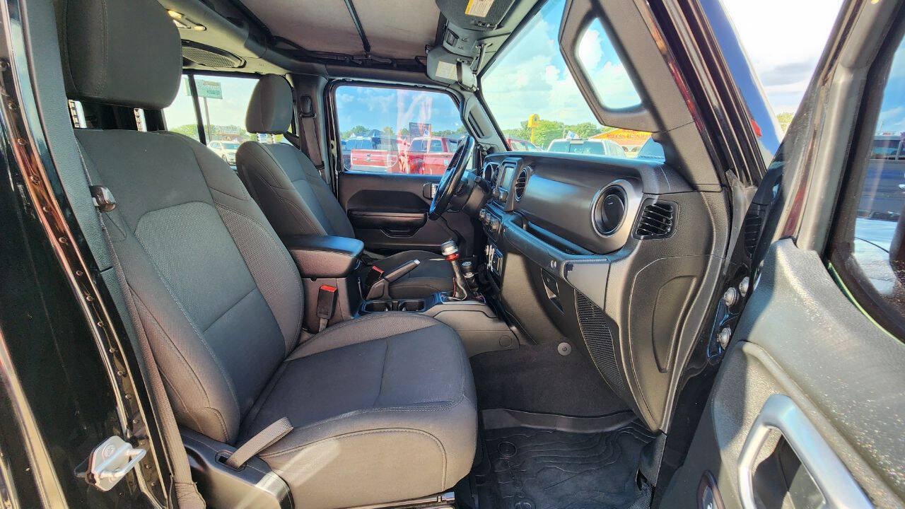 Used 2020 Jeep Gladiator Sport w/ Quick Order Package 23S AWD/4WD image 16