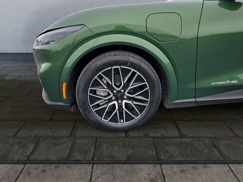 Certified 2025 Ford Mustang Mach-E Premium image 26