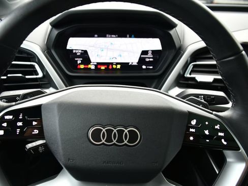 Certified 2024 Audi Q4 e-tron Prestige AWD/4WD image 32