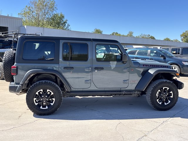 Used 2026 Jeep Wrangler Unlimited Rubicon AWD/4WD image 2