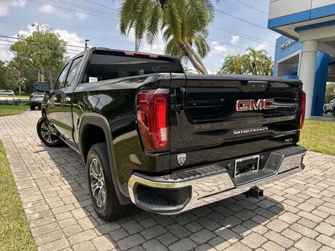 Used 2026 GMC Sierra 1500 SLT RWD image 12