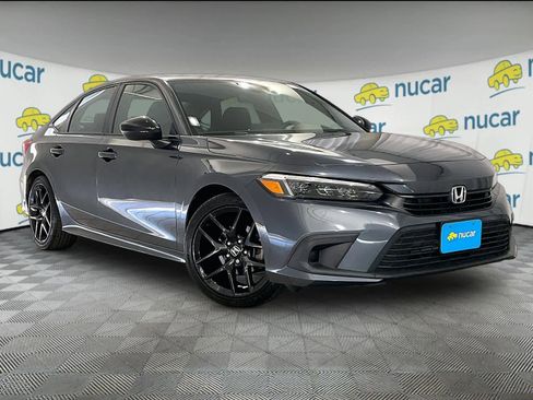 Used 2023 Honda Civic Sport image 1