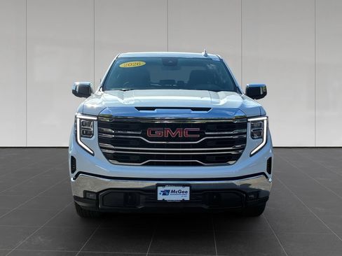 Used 2026 GMC Sierra 1500 SLT AWD/4WD image 8