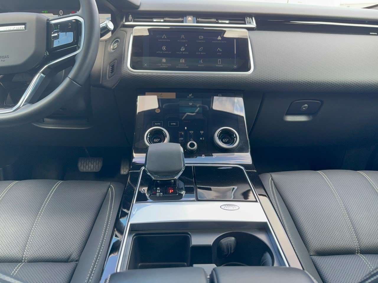 Used 2021 Land Rover Range Rover Velar S AWD/4WD image 22