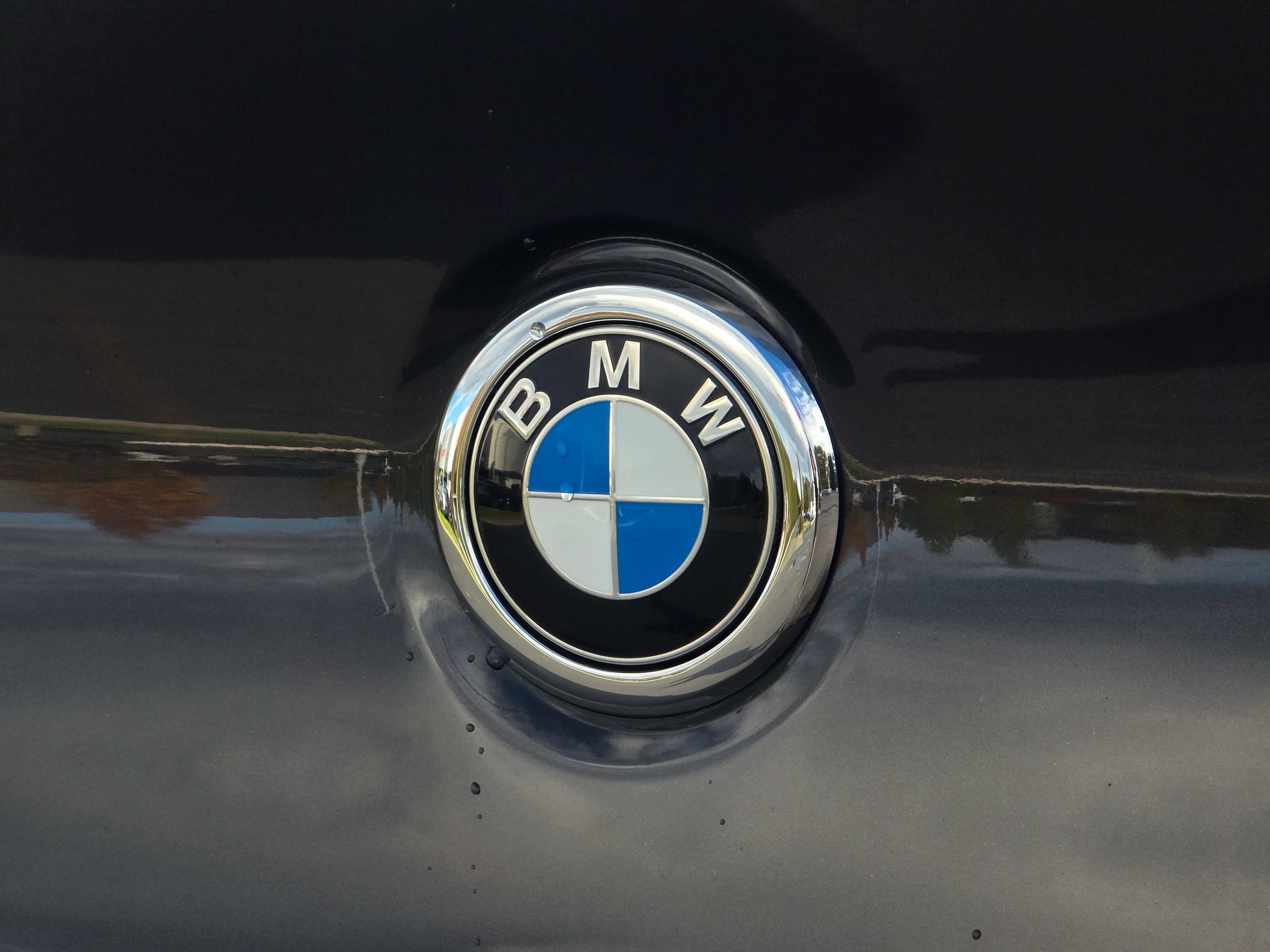 Used 2021 BMW X4 M40i w/ Executive Package AWD/4WD image 28