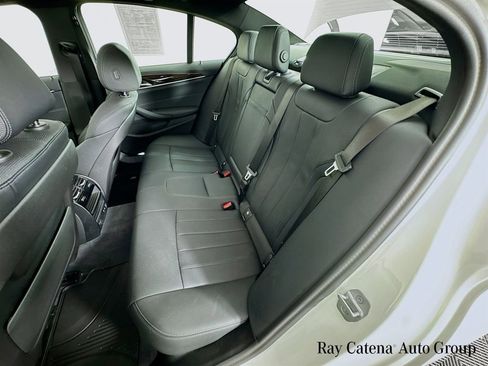 Used 2023 BMW 530i xDrive w/ Convenience Package image 25