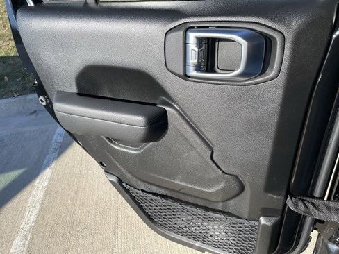 New 2026 Jeep Gladiator Willys image 10