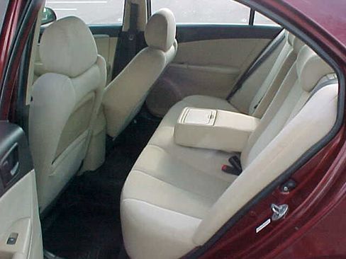 Used 2010 Hyundai Sonata GLS image 10