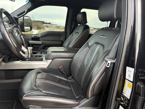 Used 2021 Ford F350 Platinum image 12