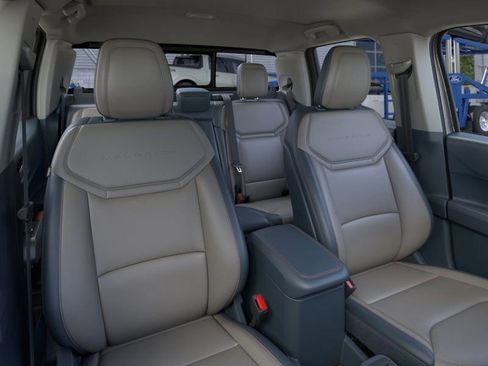 New 2025 Ford Maverick Lariat w/ 4K Tow Package image 10