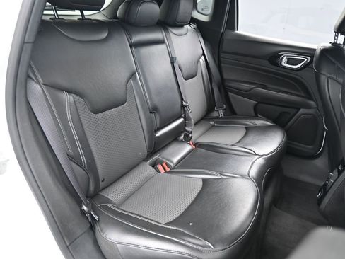 Used 2023 Jeep Compass Altitude image 42