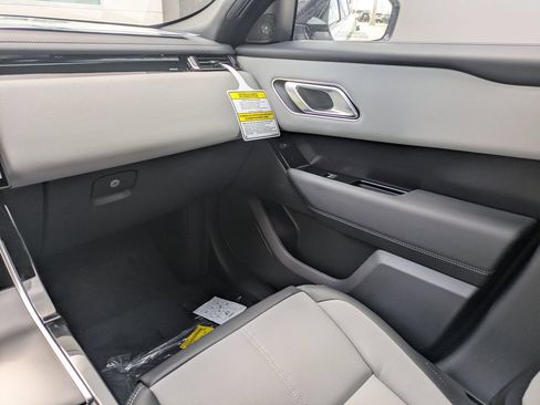 New 2026 Land Rover Range Rover Velar Belgravia AWD/4WD image 19