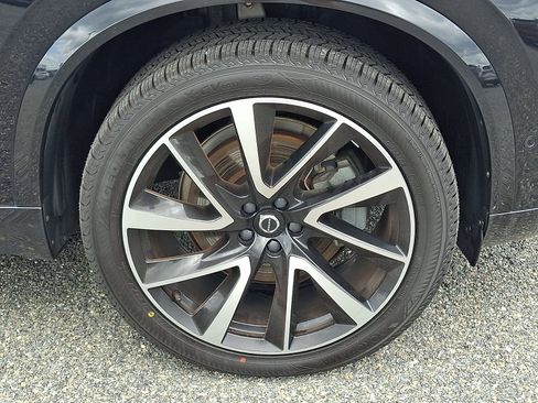 Certified 2023 Volvo XC90 B6 Plus w/ Protection Package Premier AWD/4WD image 9