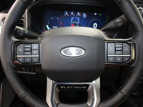 New 2026 Ford F250 Platinum AWD/4WD image 39