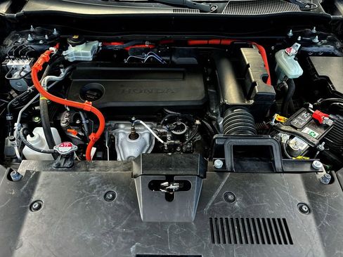 Used 2023 Honda CR-V Sport image 25