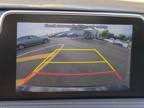 Used 2021 Genesis G70 2.0T image 19