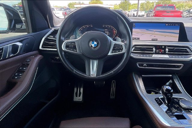 Used 2023 BMW X5 xDrive40i w/ M Sport Package AWD/4WD image 5