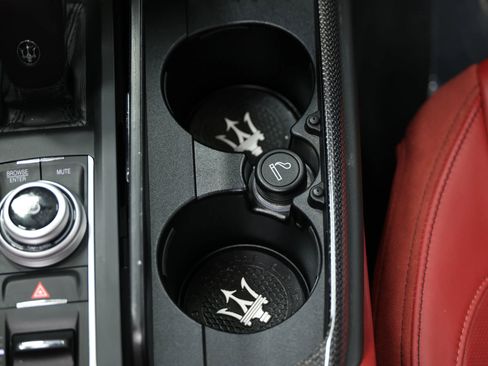 Used 2023 Maserati Levante Modena S image 40