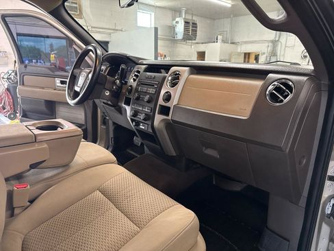 Used 2010 Ford F150 XLT AWD/4WD image 45