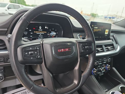 Certified 2022 GMC Yukon AT4 AWD/4WD image 11