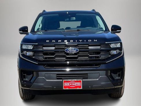 New 2026 Ford Expedition Active image 12