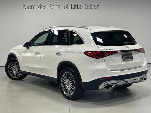 Certified 2024 Mercedes-Benz GLC 300 4MATIC image 3