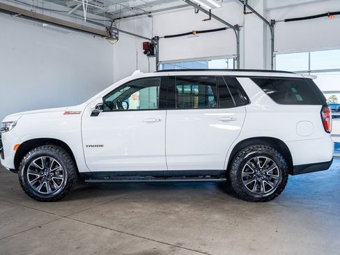 Used 2021 Chevrolet Tahoe Z71 w/ Luxury Package image 8